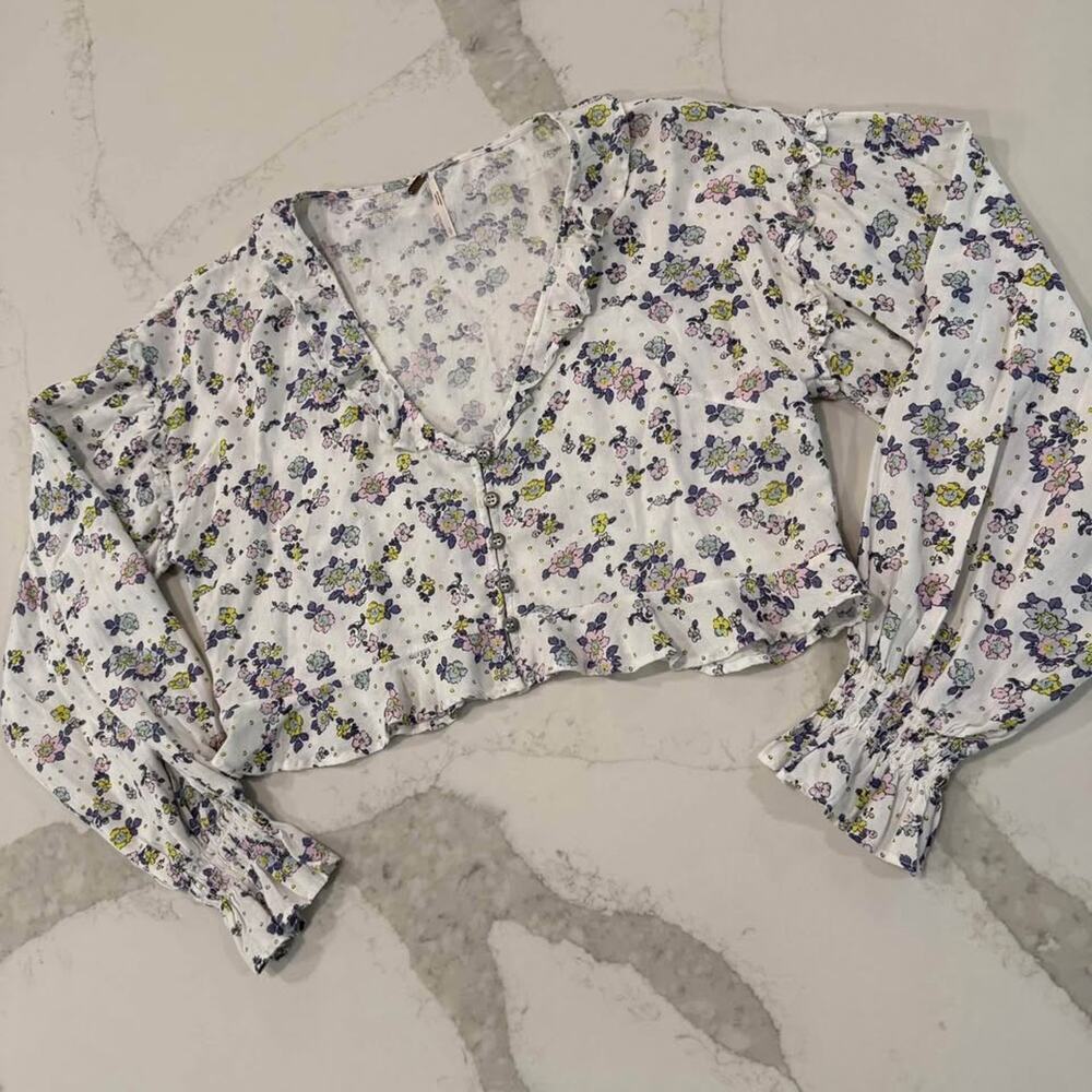 Free People Secret Garden CropTop Ruffled VNeck Womens Small White/Purple Floral - Picture 2 of 9